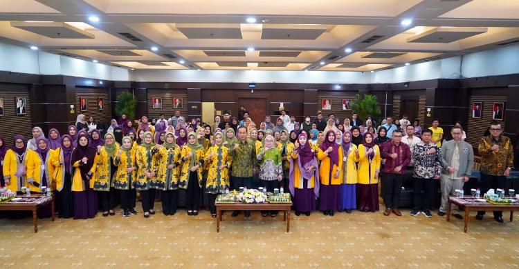 Menkop Perkuat Peran Koperasi